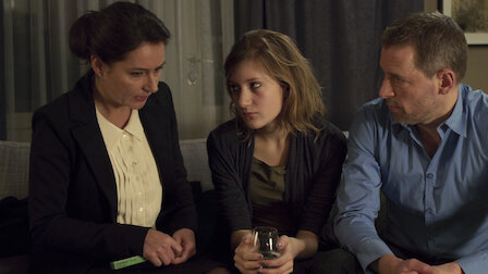 „Folge 6“ ansehen. Folge 6 der 2. Staffel.